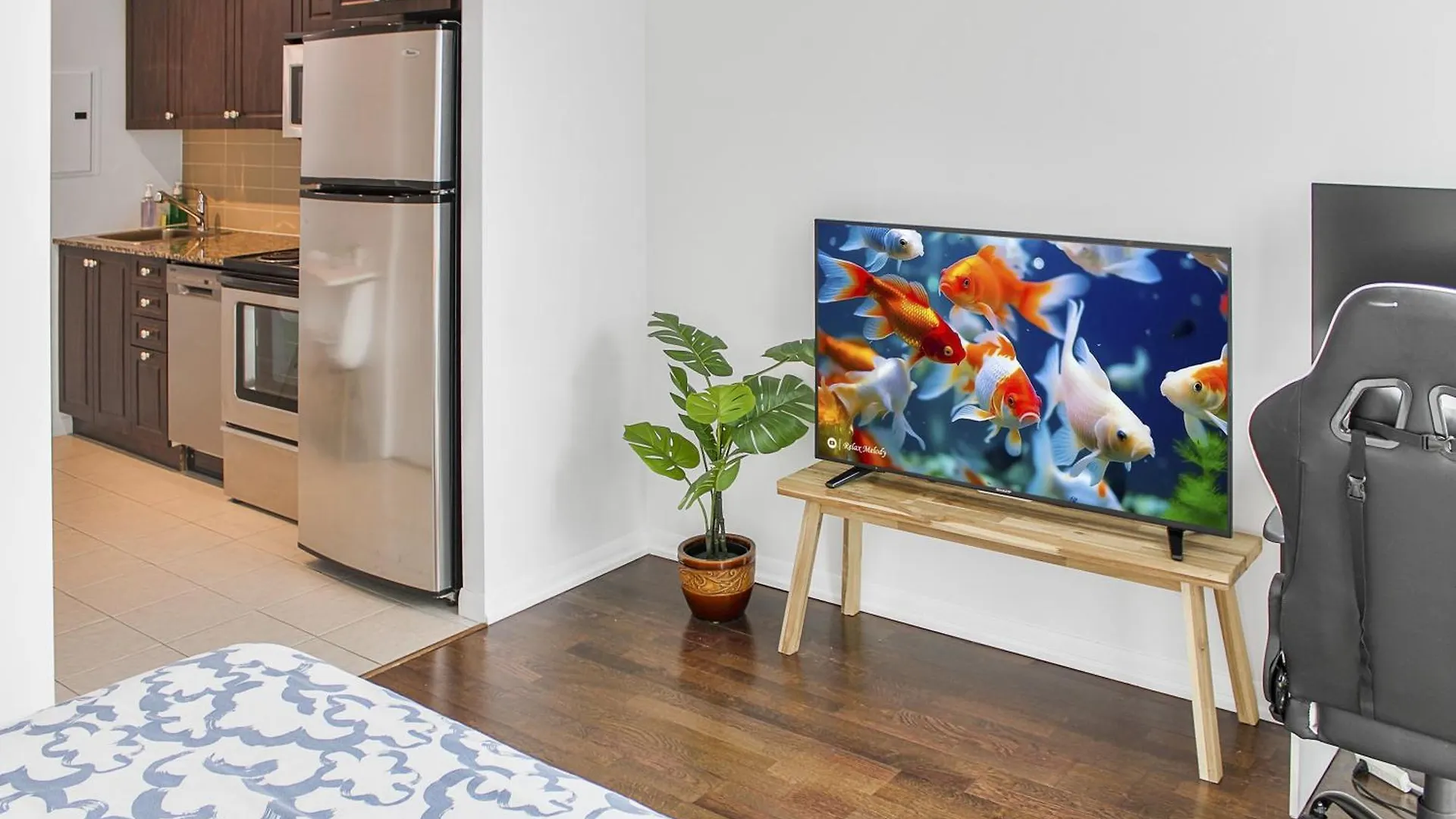Apartment City View Towers - Steps To Cn Tower - Pool & Hot Tub - Free Parking Toronto